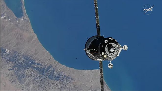 飞船绕地2圈快速抵达空间站AG真人联盟MS27载人(图3)